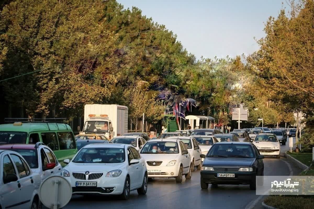 ترافیک سنگین در بزرگراه‌های مشهد، خیابان کوثر و سه راه خیام (۲۵ اردیبهشت ۱۴۰۳)