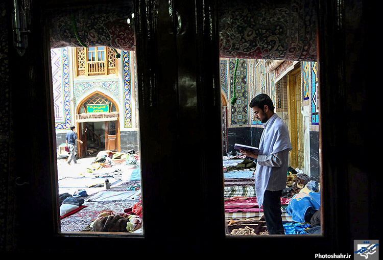 آیین معنوی اعتکاف در حرم رضوی 1 