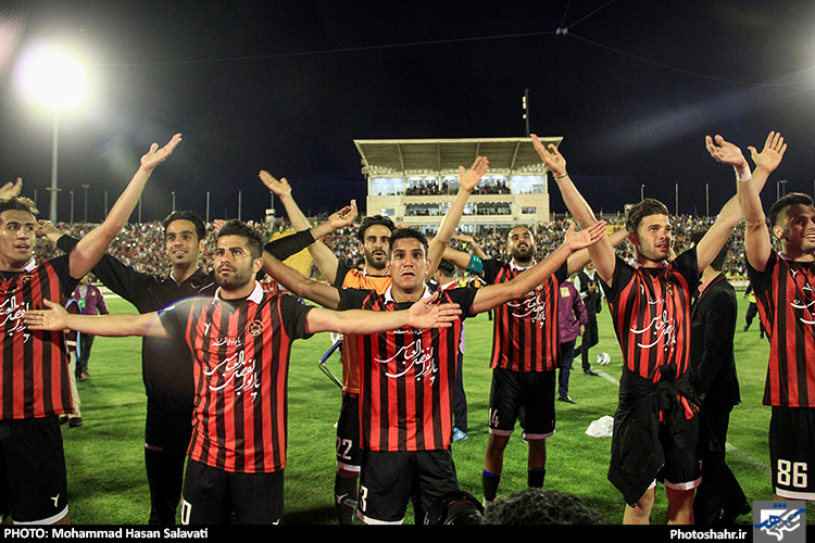 لیگ برتر فوتبال / مسابقه سیاه جامگان مشهد و پرسپولیس تهران