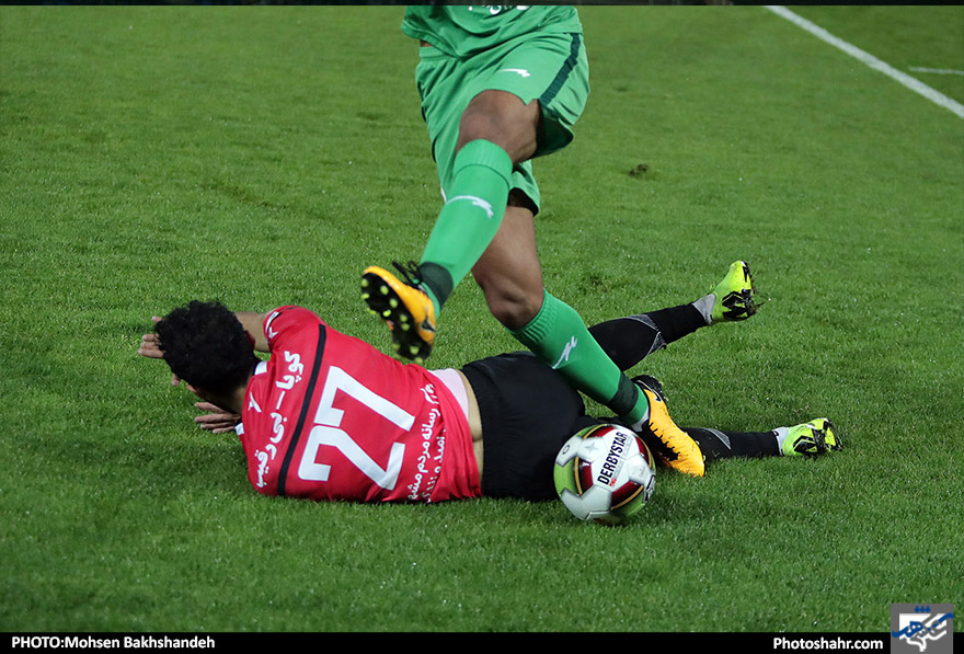 لیگ برتر فوتبال/مسابقه پدیده شهرخودرو مشهد و ذوب آهن اصفهان‎‎