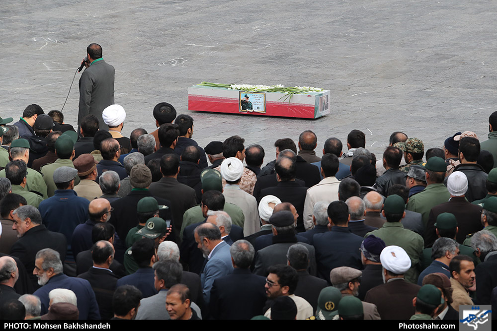 تشییع پیکر سردار منصوری فرمانده قرارگاه منطقه‌ ای ثامن الائمه(ع)