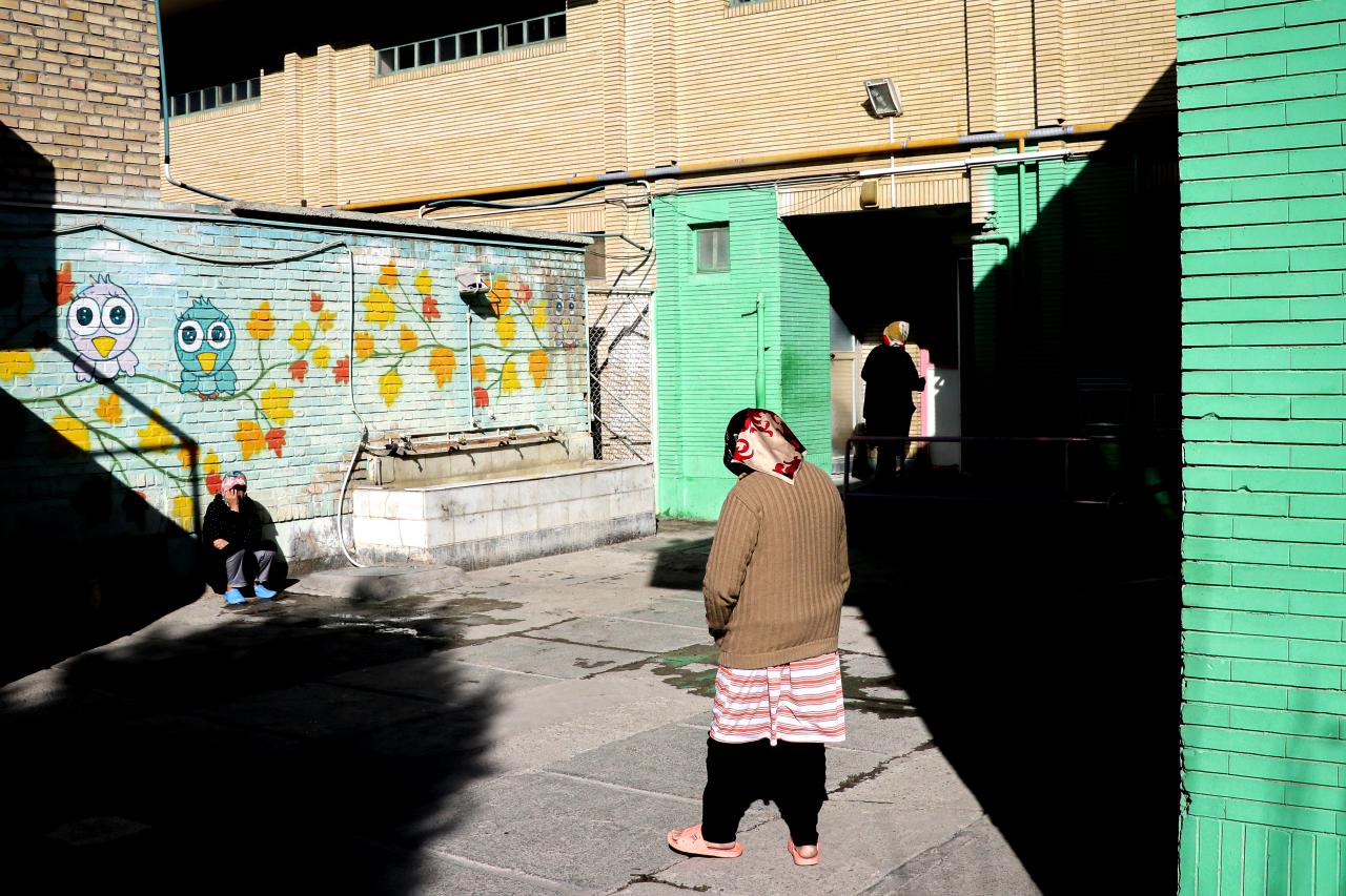 روایت شهرآرا از مرکز شبانه روزی حمایت از مستمندان و بیماران روانی مزمن