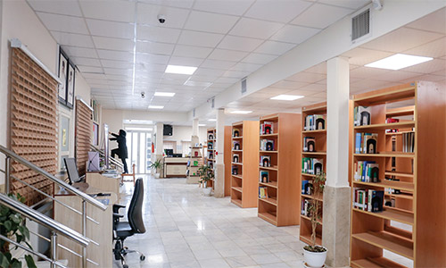 کتابخانه&zwnj;ای خوب برای مردمی فوق&zwnj;العاده