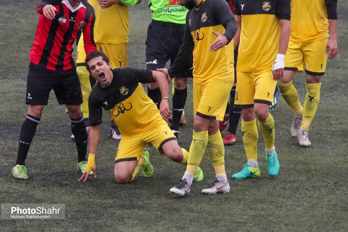 حاشیه‌های اولین شهرآورد مشهدی‌ها/ ازدعوا‌های خانوادگی تا اخراج