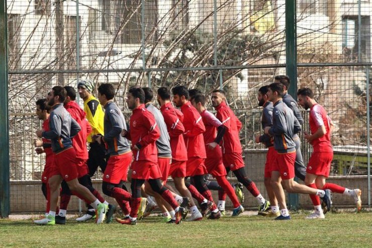 بازیکنان پرسپولیس تهدید به اعتصاب کردند