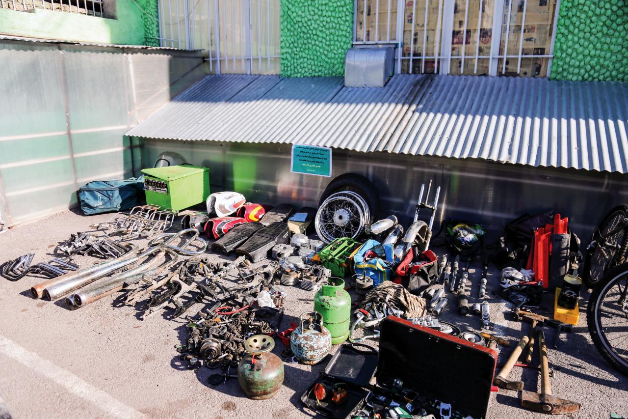 حربه خودکشی برای فرار از قانون حربه خودکشی برای فرار از قانون