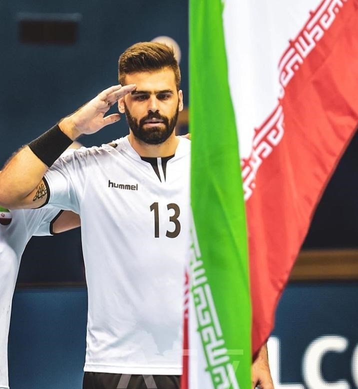 ادای احترام خاص تیم هندبال در مسابقات قهرمانی آسیا+ تصاویر