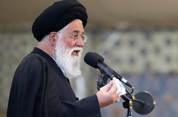 آیت الله علم الهدی: وظیفه مرد کفالت و وظیفه زن مدیریت خانواده است