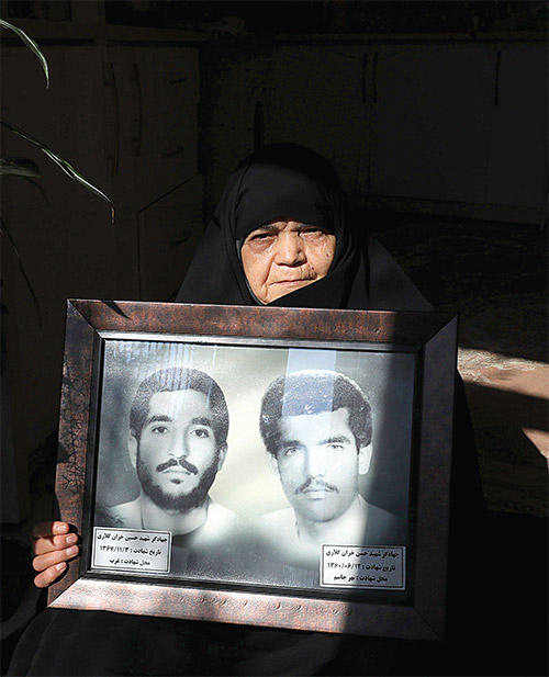 بانوان مهر و عاطفه