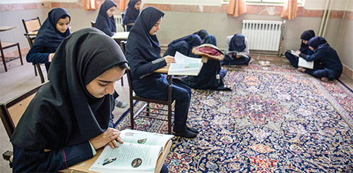 نور امیدی برای دختران حاشیه شهر