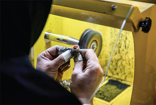 دنیای نقره‌ای!