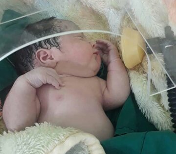 تولد نوزاد از مادر مبتلا به کرونا در بابل+تصاویر