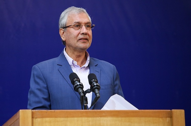 ربیعی: مساله اول کشور و دولت بدون شک کرونا است/مدارس تا آخر هفته تعطیل هستند+ویدئو
