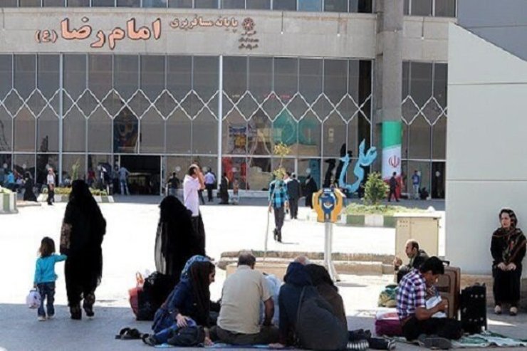 طرح پایش ویروس کرونا در پایانه امام رضا (ع) که مصوبه ستاد پیشگیری کرونا است، اجرا نمی‌شود؛هنوز دستوری جهت اعزام پزشک صادر نشده است.