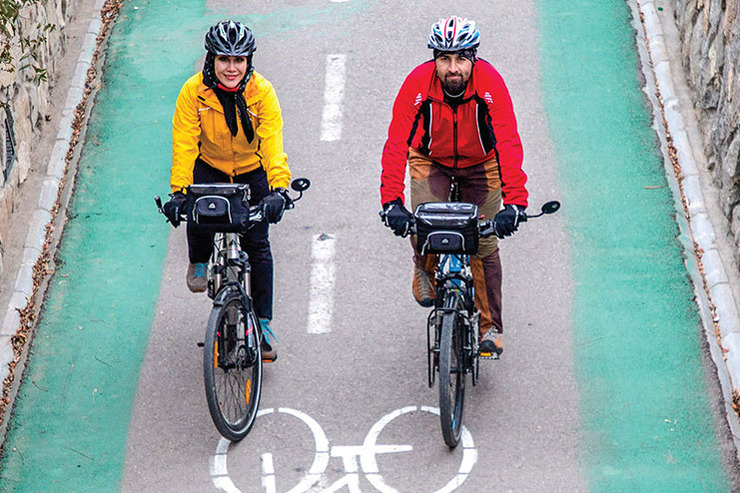 زوج دوچرخه‌سوار محله مطهری خاطراتشان را روایت می‌کنند
