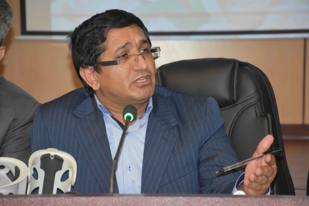 به دنبال بهره مندی ازمعلولین توانمند در بدنه بهزیستی هستیم