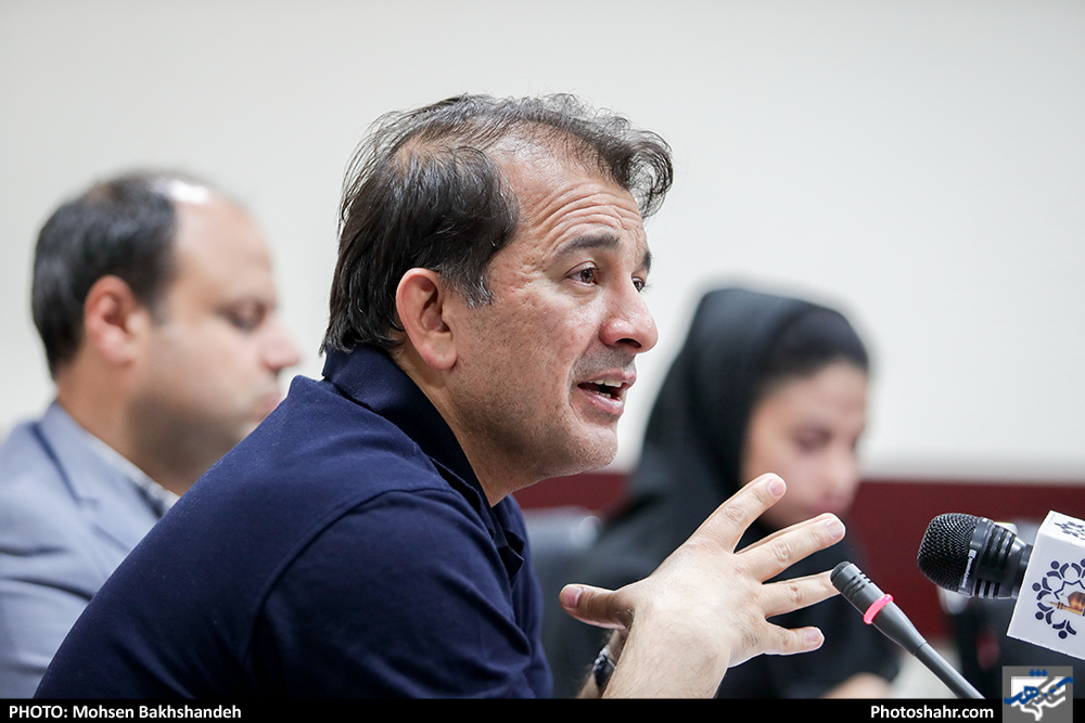 نشست خبری مسعود ریاضی