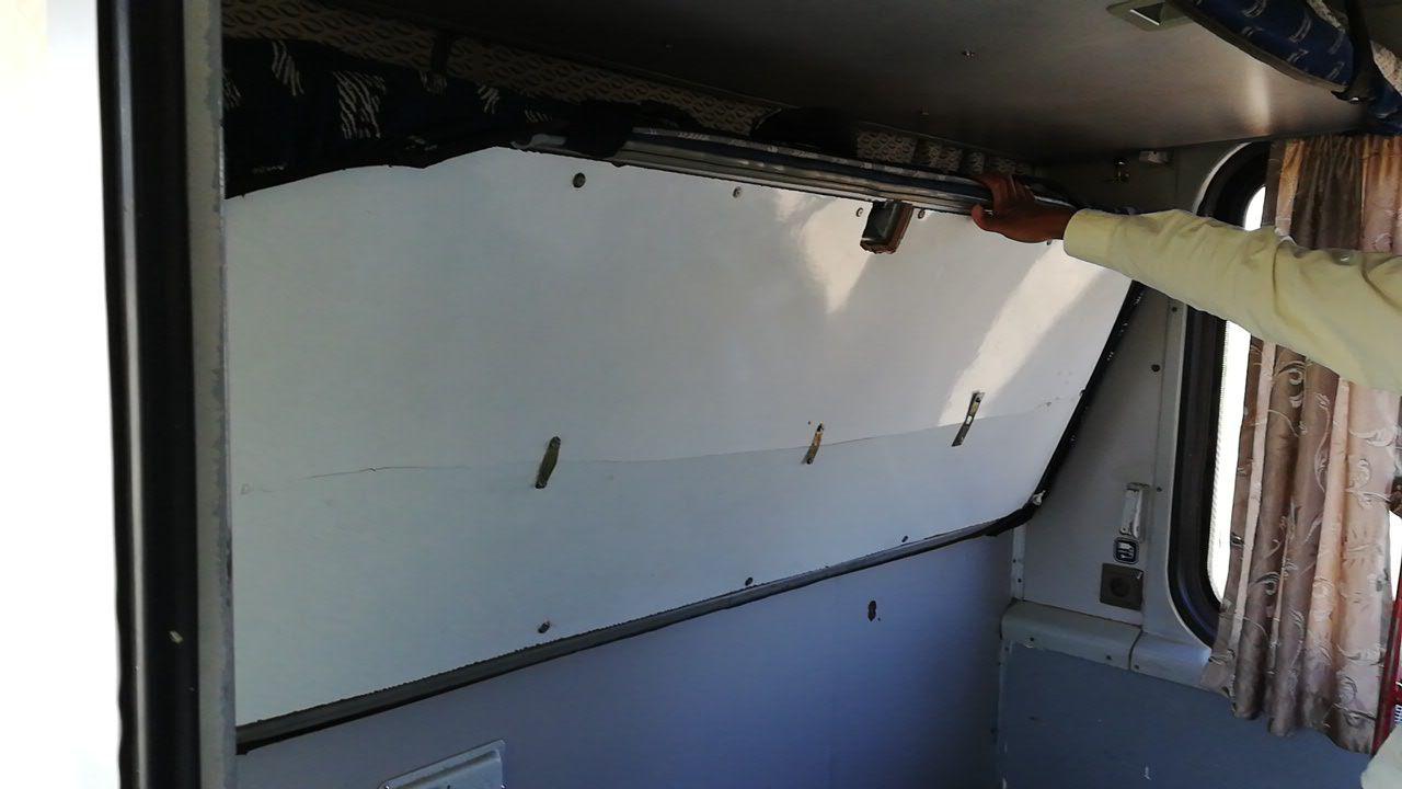 تخت های شکسته قطار کرمانشاه به مشهد