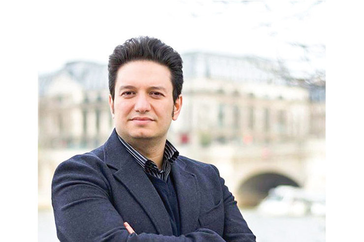 به کارگاه «شاعر» معتقدم نه کارگاه «شعر» ساختن!