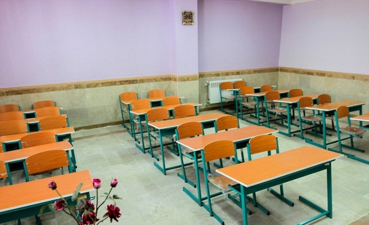 مدیر کل آموزش و پرورش خراسان رضوی گفت: استان خراسان رضوی برای رسیدن به میانگین کشوری فضای آموزشی با بیش از یک میلیون و ۲۳۰ هزار متر مربع زمین مواجه است.