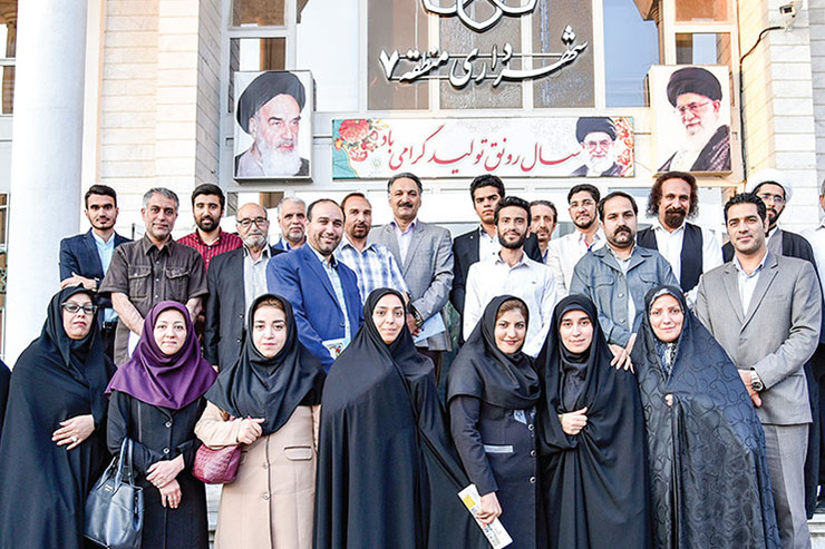 میهمانی به صرف انتقاد!