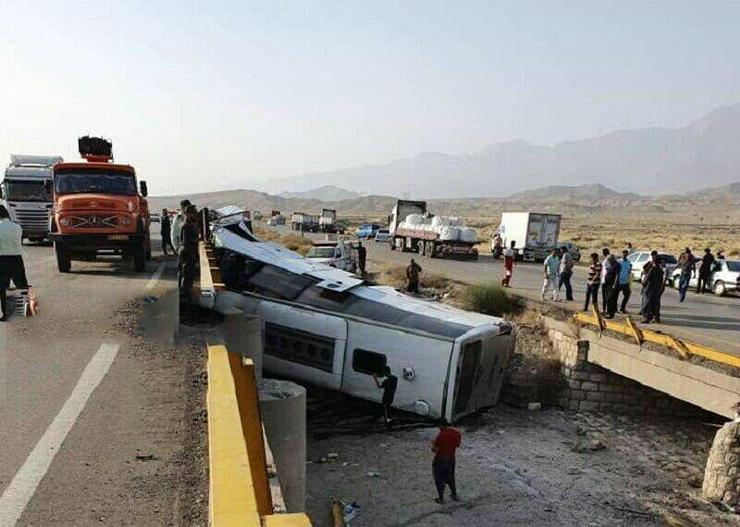 حادثه برای اتوبوس مشهد- چهارمحال بختیاری در شاهرود!