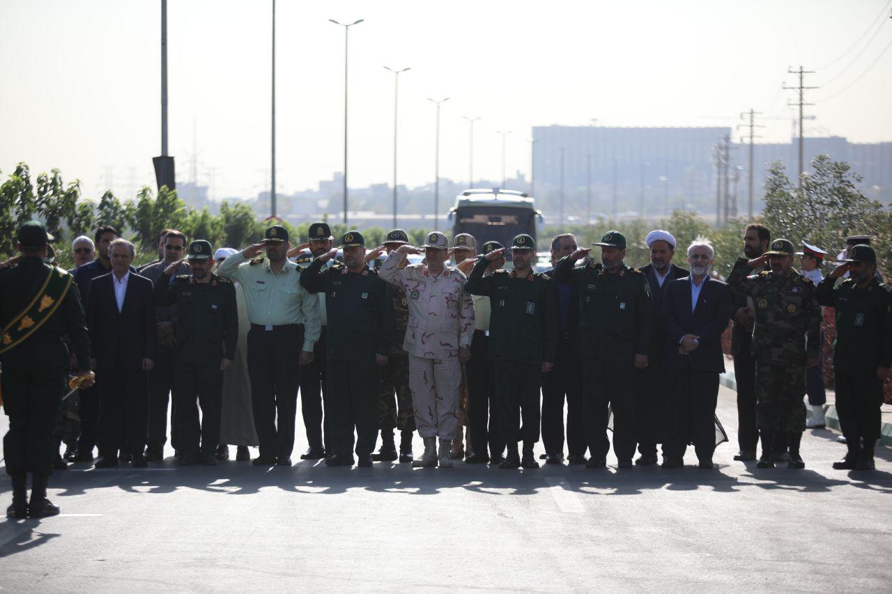 باید به حدی از استقلال و اقتدار برسیم که قدرت‌های بیگانه روی ما حساب کنند تا آن‌ها پای میز مذاکره بیایند نه اینکه ما پای میز مذاکره برویم