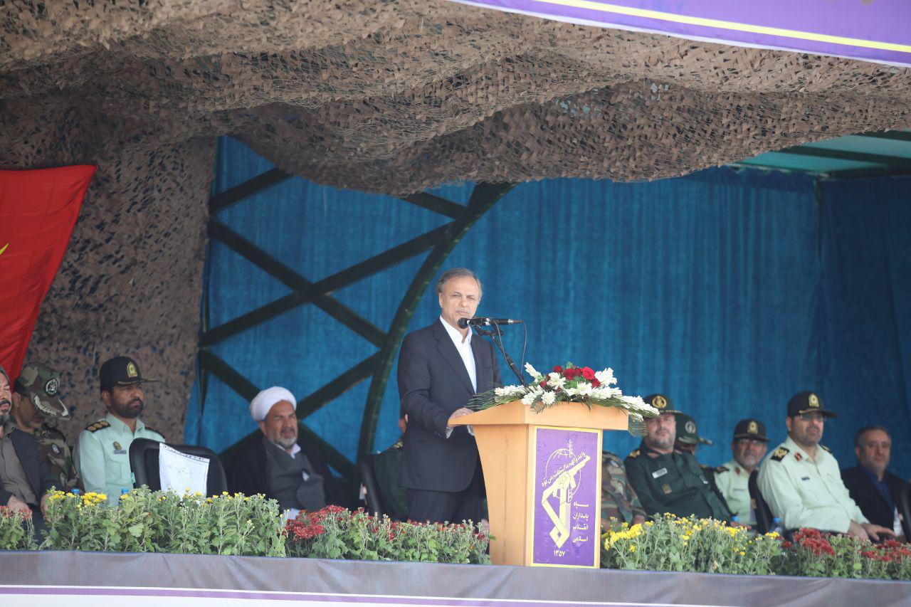 باید به حدی از استقلال و اقتدار برسیم که قدرت‌های بیگانه روی ما حساب کنند تا آن‌ها پای میز مذاکره بیایند نه اینکه ما پای میز مذاکره برویم