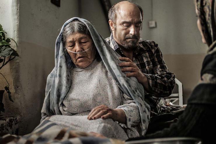 درآمدی کوتاه به سینمای افغانستان و افغانستانی‌ها با نگاهی به فیلم «شکستن هم‌زمان بیست استخوان» اثر برادران محمودی که به‌تازگی اکران آن آغاز شده است