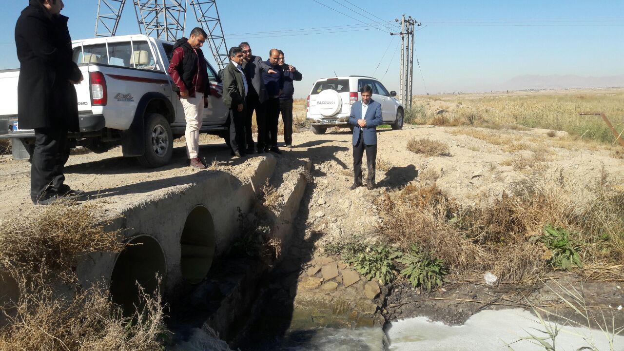 بازدید مسئولان شهری از مسیر رودخانه کشف رود