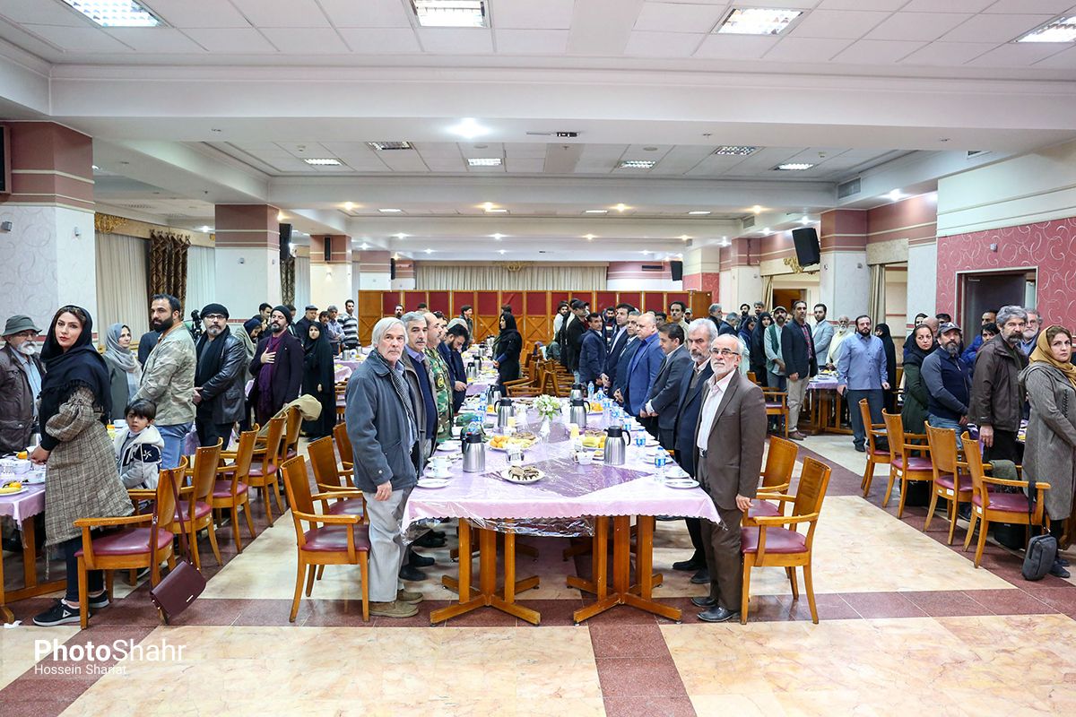 ادای دین به مشاهیر شهر