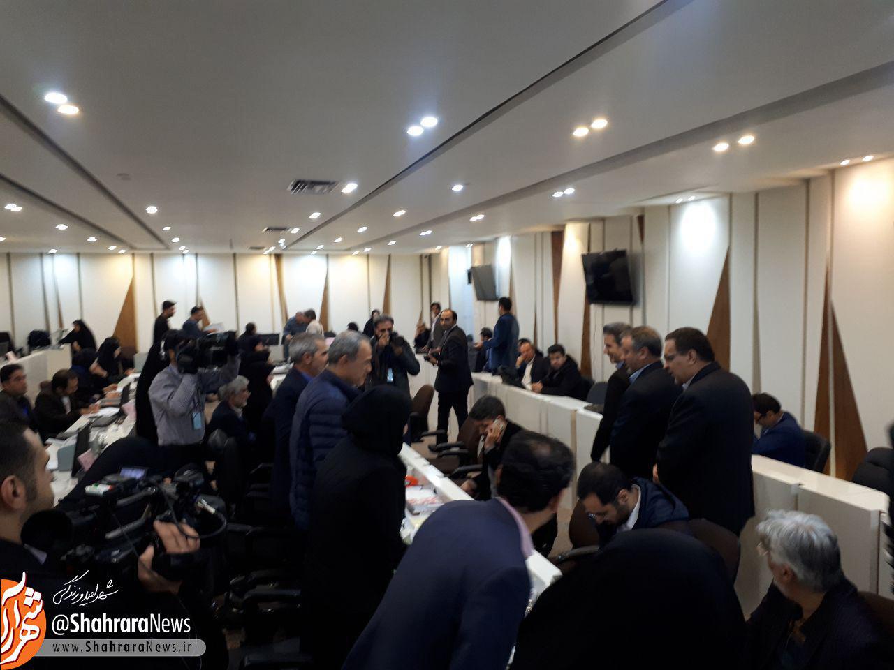 آخرین خبرها از آخرین روز ثبت نام داوطلبان مجلس در استان آخرین خبرها از آخرین روز ثبت نام داوطلبان مجلس در استان