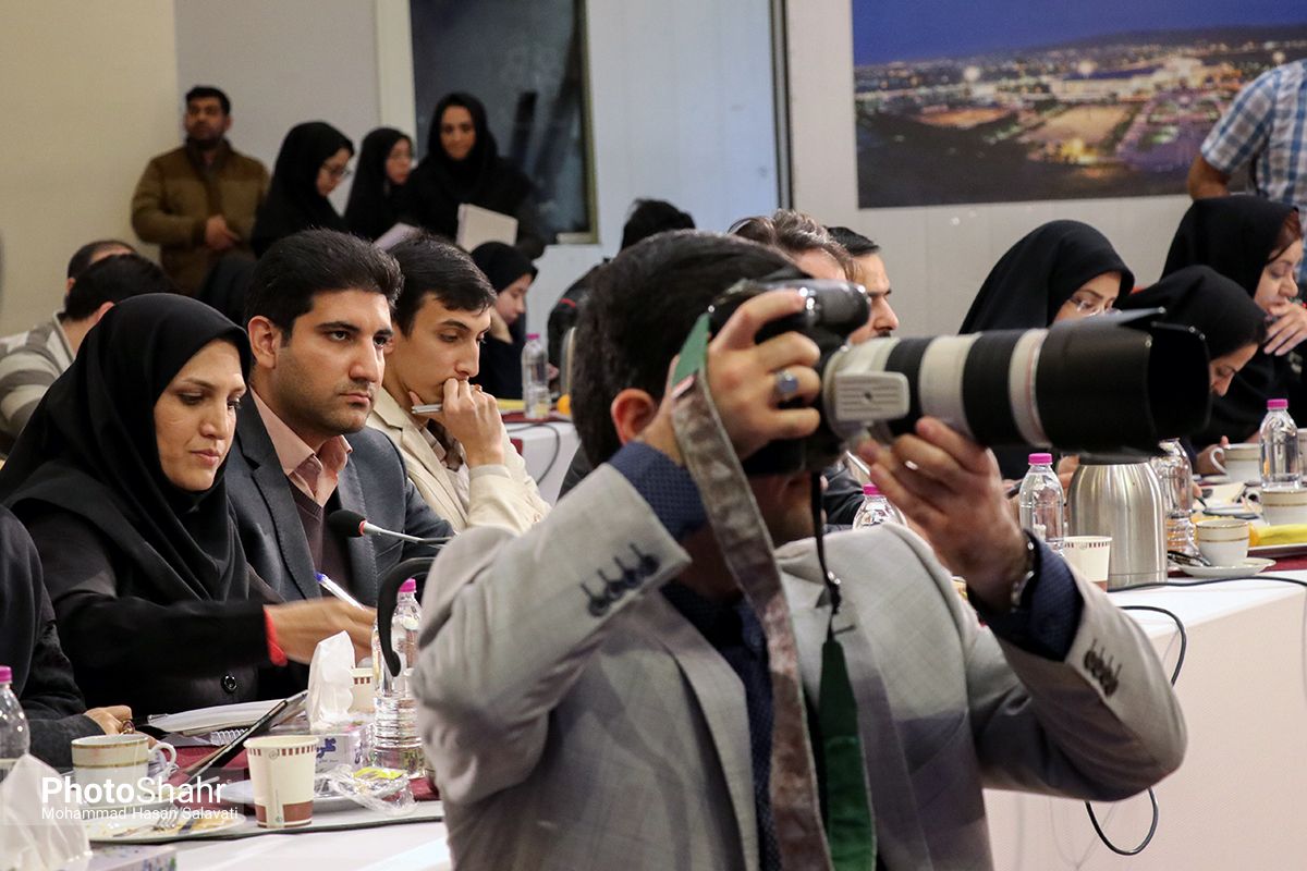 علیه منیّت‌ها