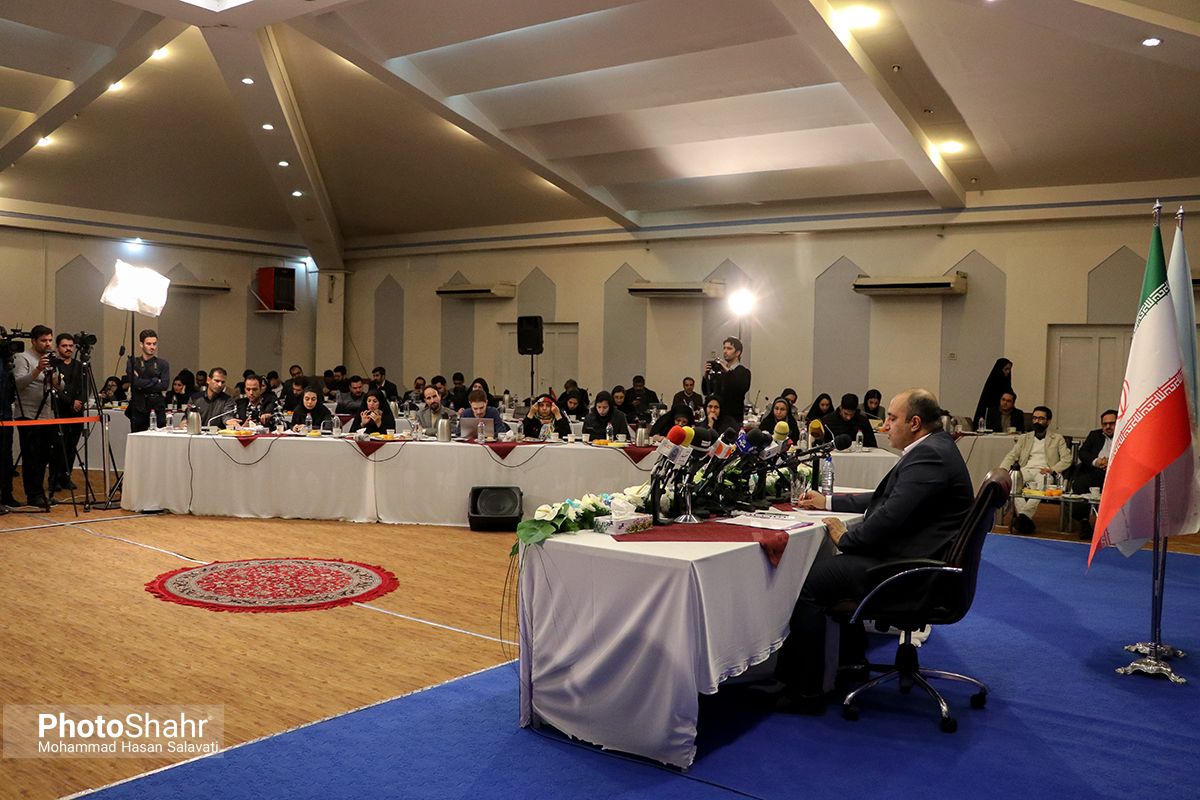 علیه منیّت‌ها