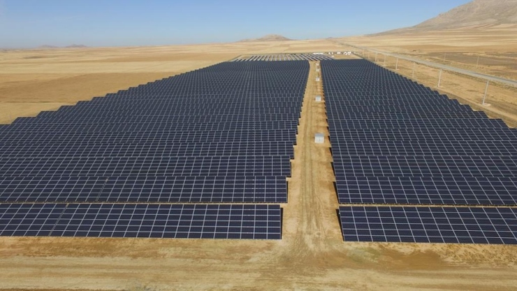 ساخت دو نیروگاه خورشیدی در داورزن