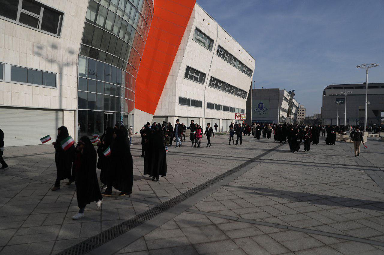 همایش پیاده روی بزرگ خانوادگی در مشهد +تصاویر