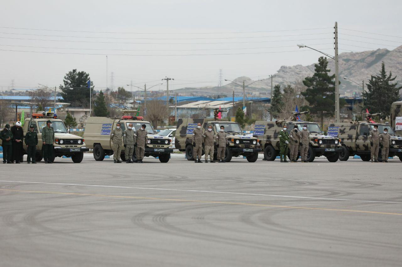 رزمایش دفاع بیولوژیک سپاه علیه کرونا در مشهد آغاز شد/۳۰۰ نقطه از مشهد گندزدایی می‌شود
