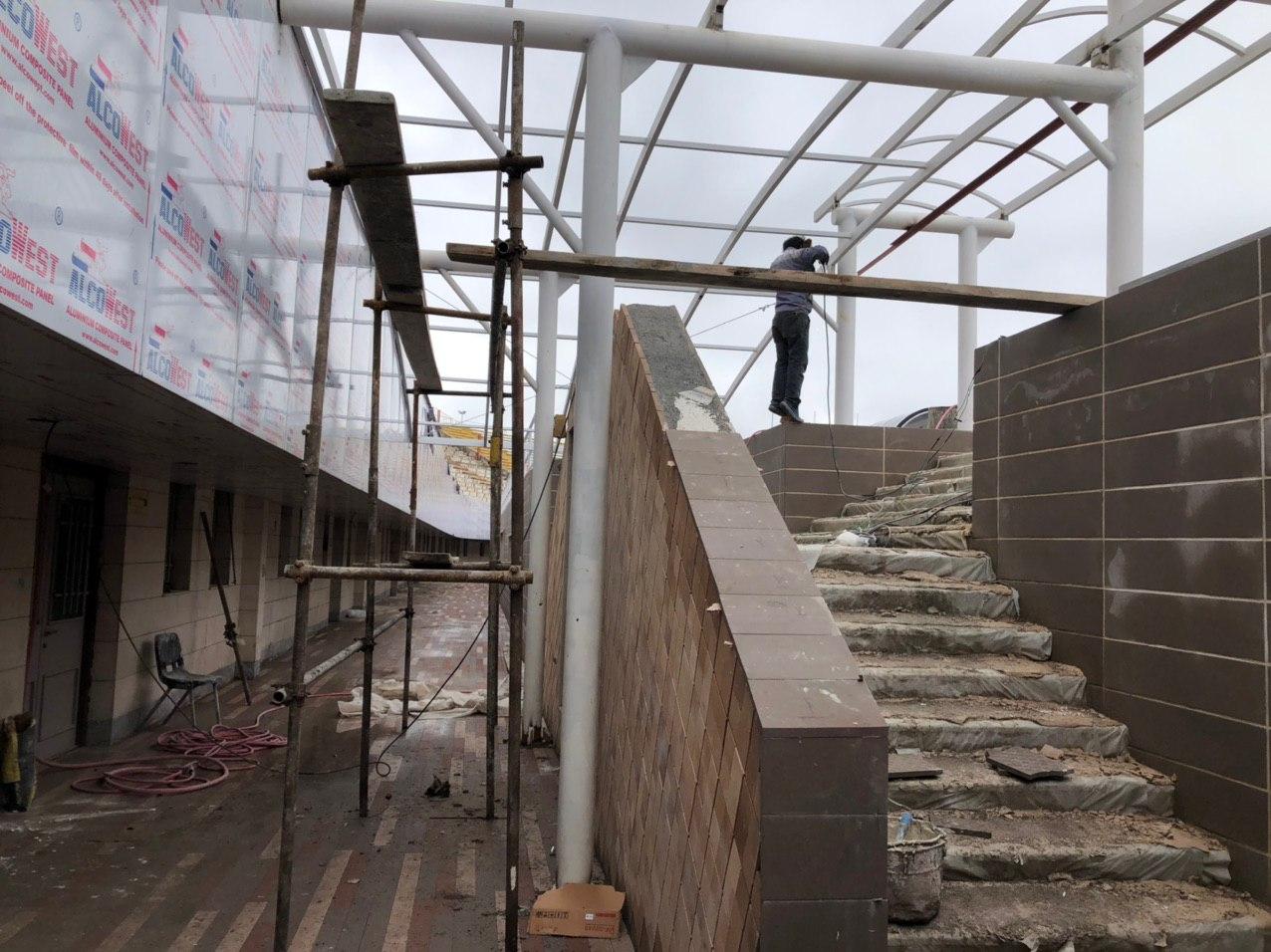 ادامه روند تجهیز ورزشگاه ثامنالأئمه (ع) ادامه روند تجهیز ورزشگاه ثامنالأئمه (ع)