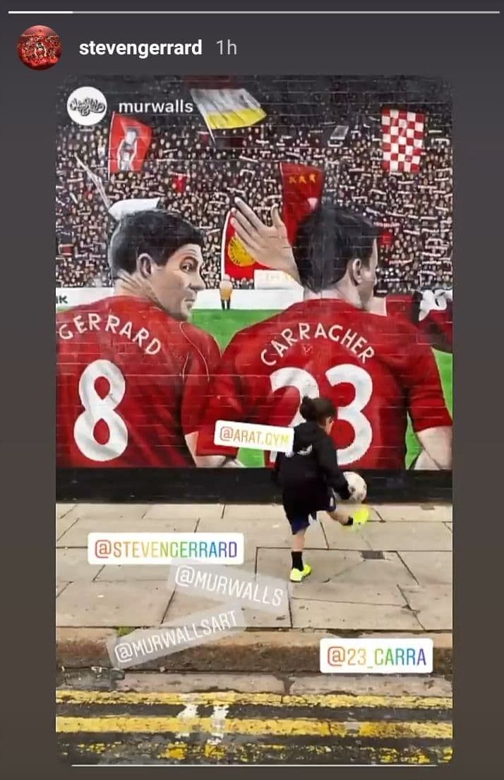 آرات حسینی در صفحه اینستاگرامی اسطوره لیورپول!+ عکس