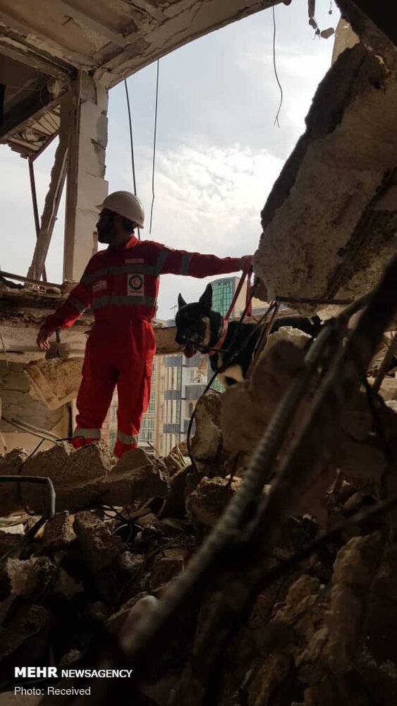 انفجار منزل مسکونی با نشست گاز در اهواز+تصاویر انفجار منزل مسکونی با نشست گاز در اهواز+تصاویر