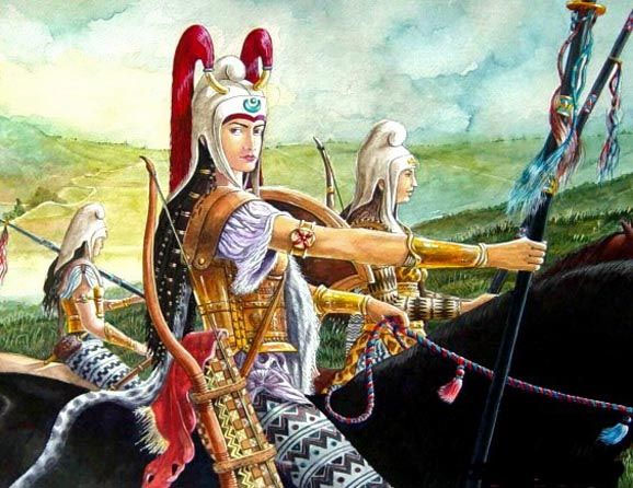 نگاهی کوتاه به زنان در شاهنامه | ۴ ماه&zwnj;روی اندر سرای کی&zwnj;خسرو