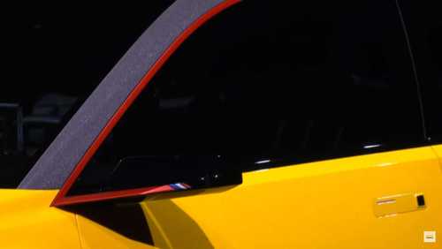 رنو ۵ آشنای بازار ایران باز‌می‌گردد + عکس