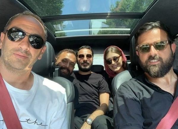 سلفی بازیگران قورباغه در ماشین هومن سیدی+عکس