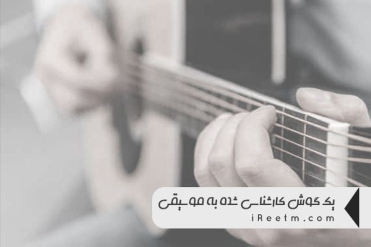 از جمله مهم‌ترین ویژگی‌های یک سایت خوب را می‌توان دارابودن پخش آنلاین در هر پست تا قبل از دانلود یک اثر اول گوش دهند و اگر مورد پسند بود آن اثر را دانلود کنند تا در حجم مصرفی آن‌ها کم شود.
