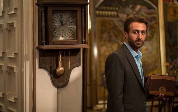 سریال طنز «با خانمان» آیا از پس خنداندن مردم برآمده است؟