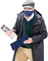 عطاران بال سیمرغ دارد