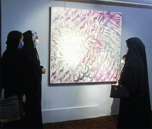 همیشه پای شعر در میان است