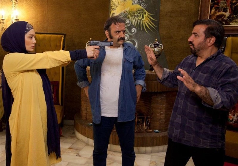 همه&zwnj;چیز درباره سریال &laquo;دادستان&raquo; | ماجراهای یک دولت خیالی +  واکنش منتقدان و مخاطبان