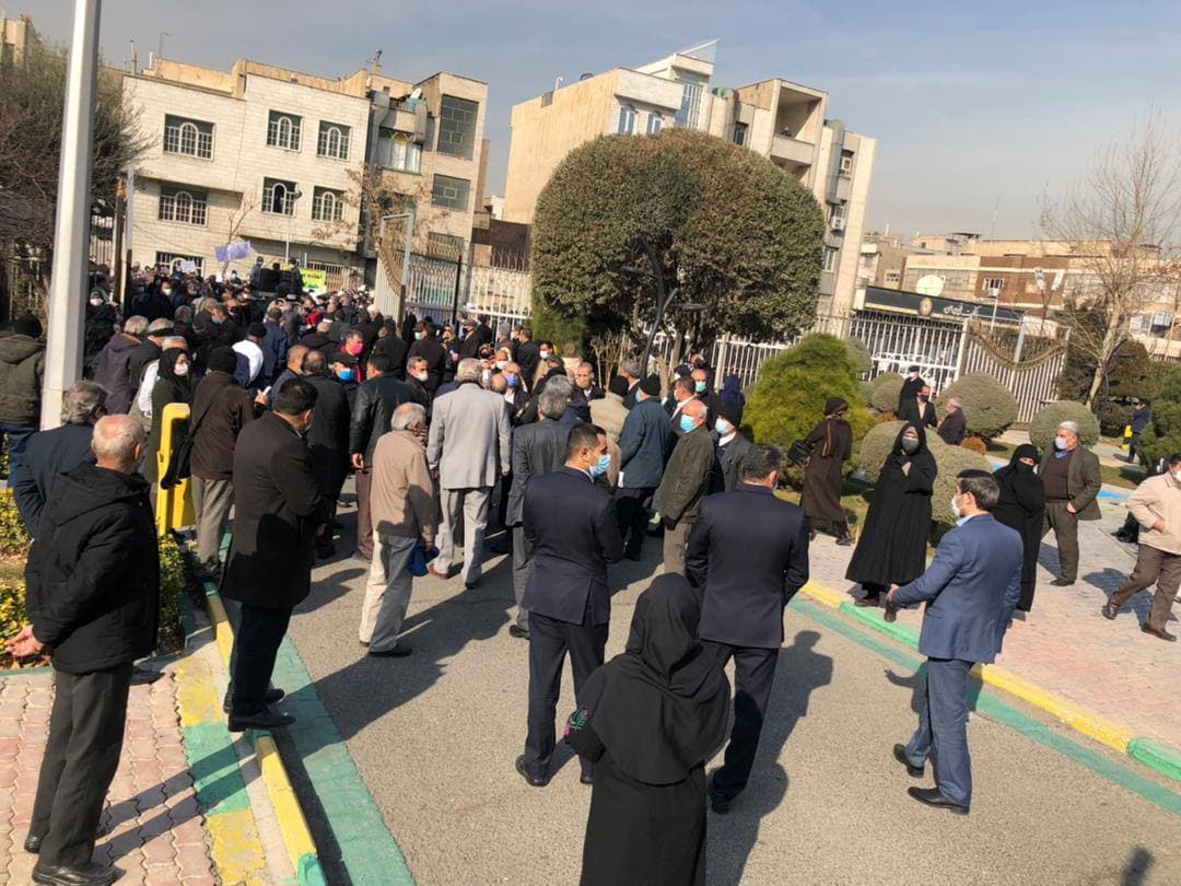 درهای سازمان برنامه و بودجه به روی بازنشستگان تامین اجتماعی باز شد + فیلم و تصاویر درهای سازمان برنامه و بودجه به روی بازنشستگان تامین اجتماعی باز شد + فیلم و تصاویر