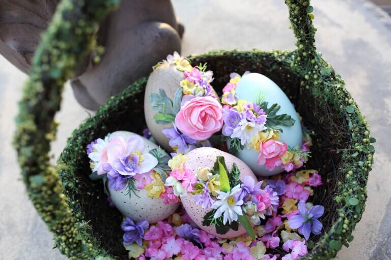 چگونه تخم مرغ رنگی سفره هفت‌سین را تزئین کنیم؟